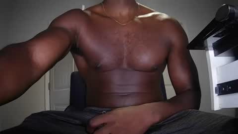 Snapshot of favorite_side_dick chatting on June 23, 11:30 am BBc 3thirdleg online show from June 23, 11:30 am