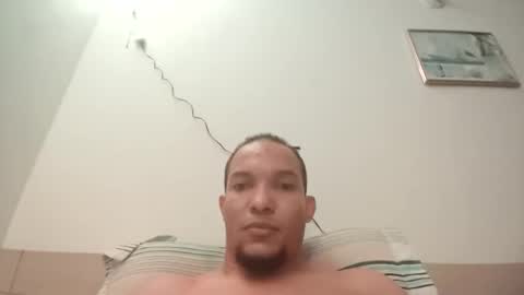 Snapshot of favoritecoffee chatting on February 14, 6:10 am favoritecoffee online show from February 14, 6:10 am