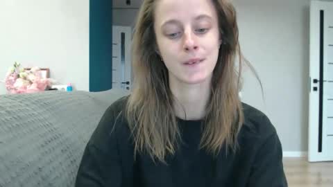 favoriteyour online show from October 12, 12:15 pm