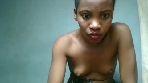 Snapshot of fayence09 chatting on September 9, 9:36 pm fayence09 online show from September 9, 9:36 pm