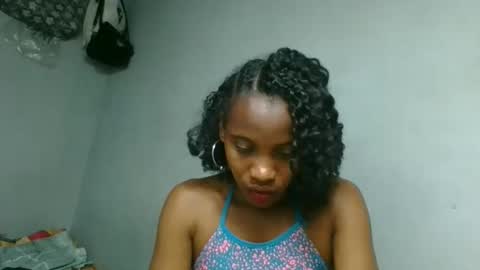 Snapshot of fayence09 chatting on September 22, 3:03 pm fayence09 online show from September 22, 3:03 pm
