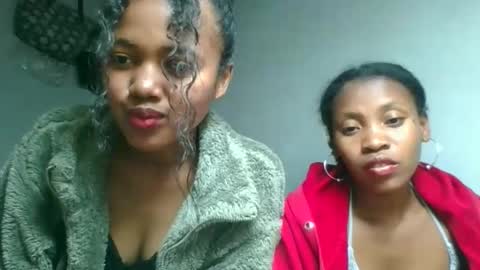 Snapshot of fayence09 chatting on September 24, 6:44 pm fayence09 online show from September 24, 6:44 pm