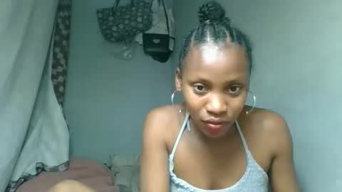 Snapshot of fayence09 chatting on September 26, 7:34 am fayence09 online show from September 26, 7:34 am