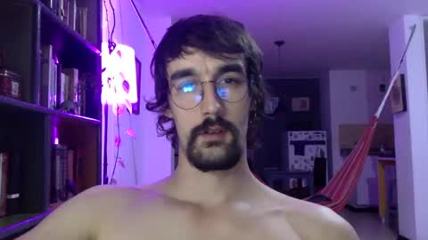 Snapshot of fazzbinderx chatting on December 31, 4:27 am fazzbinder online show from December 31, 4:27 am