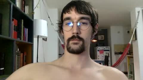 Snapshot of fazzbinderx chatting on October 24, 10:39 pm fazzbinder online show from October 24, 10:39 pm