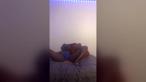 fboyy916 online show from June 20, 2:36 am