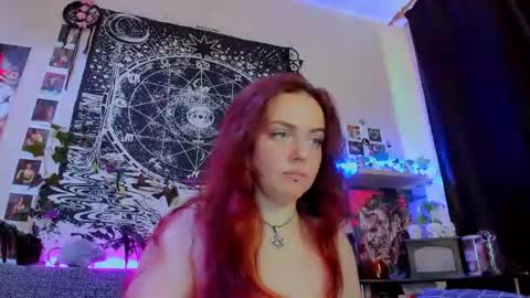 Snapshot of fearlessdiva_x chatting on August 9, 3:23 am Diva online show from August 9, 3:23 am