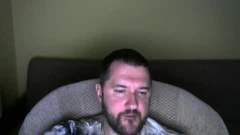 Snapshot of feb82 chatting on February 21, 10:33 pm feb82 online show from February 21, 10:33 pm