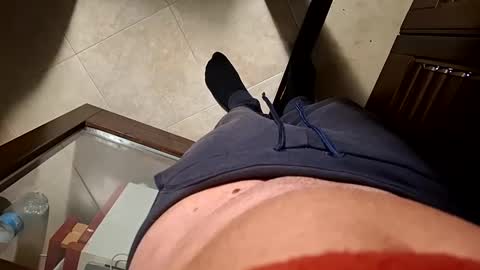 Snapshot of fede2985 chatting on December 10, 7:05 am Fede online show from December 10, 7:05 am