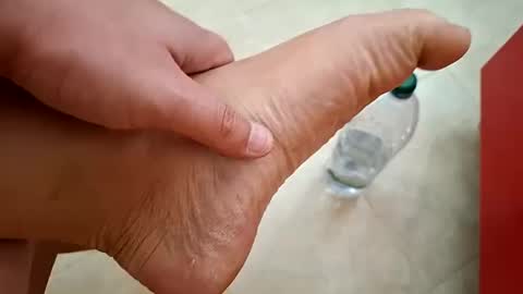 Snapshot of fede2985 chatting on December 20, 10:16 am Fede online show from December 20, 10:16 am