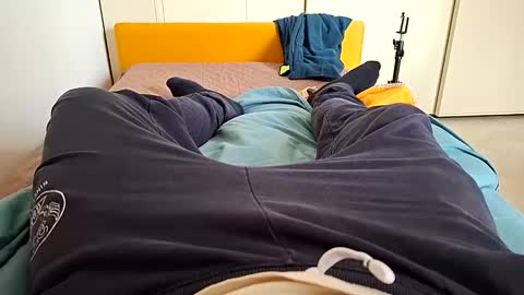 Snapshot of fede2985 chatting on January 7, 10:32 am Fede online show from January 7, 10:32 am