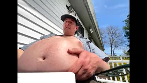 feedmyhugebelly online show from April 23, 4:53 pm