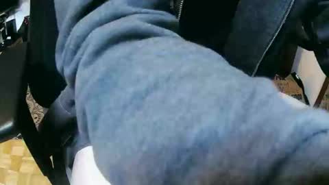 Snapshot of feetlover7878 chatting on October 22, 2:39 pm feetlover7878 online show from October 22, 2:39 pm