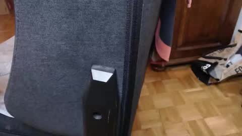 Snapshot of feetlover7878 chatting on December 14, 8:24 pm feetlover7878 online show from December 14, 8:24 pm