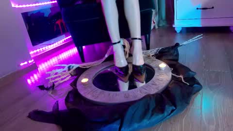 FeetVibe online show from October 23, 8:35 am