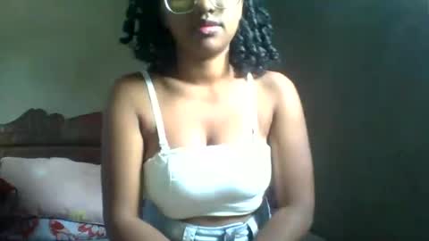 felicie515247 online show from March 10, 10:20 am