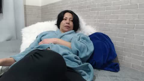 Snapshot of felina_hot chatting on July 14, 3:44 am Felina Hot online show from July 14, 3:44 am