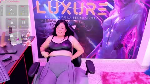 felina online show from January 23, 6:56 pm