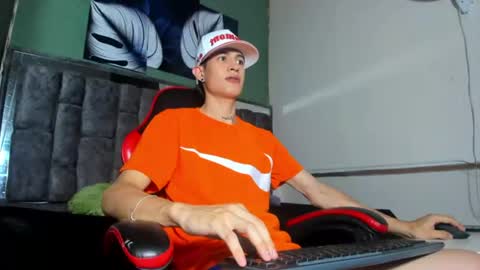 felipe fiire online show from June 20, 7:38 pm