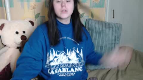 Snapshot of felvivalkitty chatting on October 22, 9:25 pm Seva online show from October 22, 9:25 pm