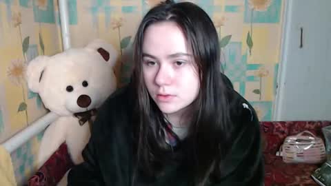 Snapshot of felvivalkitty chatting on October 24, 10:11 am Seva online show from October 24, 10:11 am