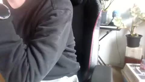 Snapshot of fem_alice_louis_dom chatting on October 27, 11:58 am fem_alice_louis_dom online show from October 27, 11:58 am