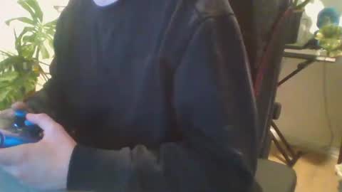 Snapshot of fem_alice_louis_dom chatting on October 29, 5:47 pm fem_alice_louis_dom online show from October 29, 5:47 pm