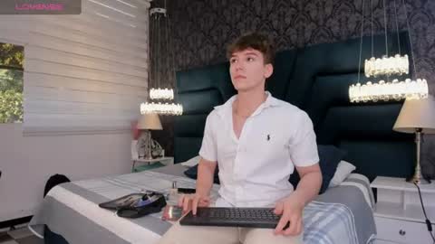 Femboy Max online show from June 24, 11:42 am