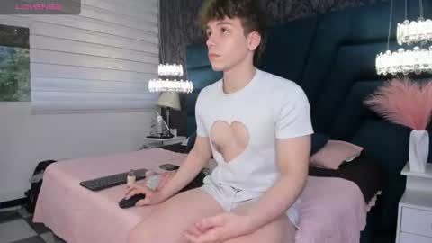 Femboy Max online show from July 3, 12:00 pm