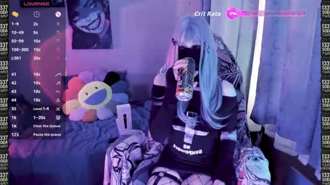 Snapshot of femboymatthew chatting on May 18, 7:36 am FemboyMatthew online show from May 18, 7:36 am