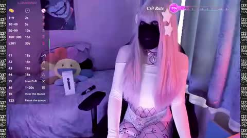 Snapshot of femboymatthew chatting on July 23, 7:28 am FemboyMatthew online show from July 23, 7:28 am