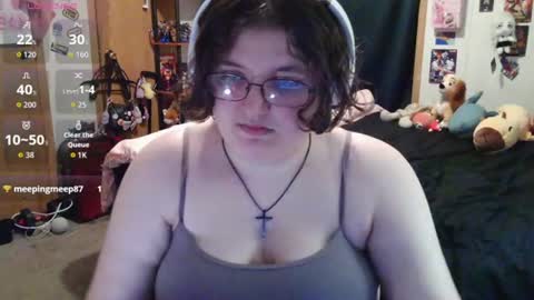 Snapshot of femcelsam chatting on June 22, 4:31 am femcelsam online show from June 22, 4:31 am