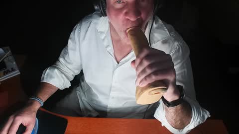 Snapshot of femdom_fetish chatting on December 28, 1:39 am Piggy online show from December 28, 1:39 am