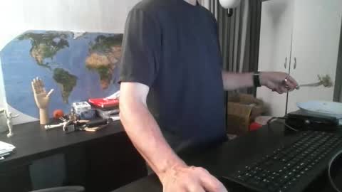 femdomsubby online show from December 14, 12:23 pm