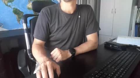 femdomsubby online show from January 31, 8:01 am