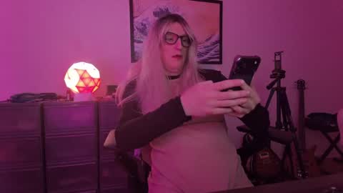 femme_mystique online show from November 26, 9:21 am