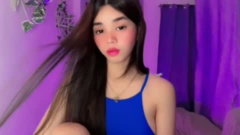 Snapshot of femylove chatting on June 16, 6:27 am YOUR BEAUTIFUL ASIANFHEMY online show from June 16, 6:27 am