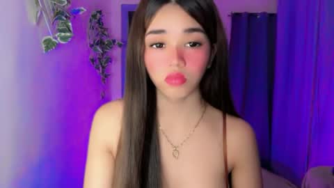 Snapshot of femylove chatting on July 1, 2:46 am YOUR BEAUTIFUL ASIANFHEMY online show from July 1, 2:46 am