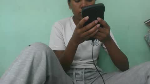 fenou122745 online show from February 11, 6:51 am