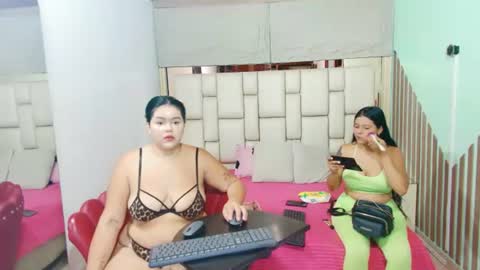 Snapshot of fermartinsz chatting on July 21, 12:40 pm FerMartinsz online show from July 21, 12:40 pm
