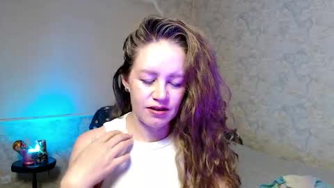 Snapshot of fern_lust chatting on May 23, 11:58 am fern_lust online show from May 23, 11:58 am