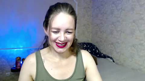 Snapshot of fern_lust chatting on July 3, 1:39 pm fern_lust online show from July 3, 1:39 pm