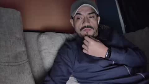 fernand89 online show from January 4, 6:19 am