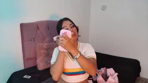 Snapshot of fernanda__velvet chatting on July 7, 11:58 am Fernanda online show from July 7, 11:58 am