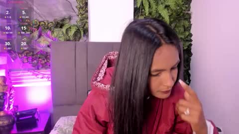 fernanda_liie_ online show from January 13, 12:32 pm