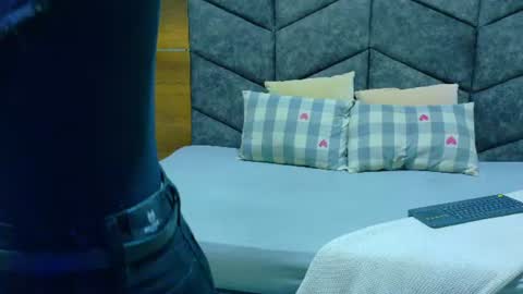 Snapshot of fernandabrown__ chatting on June 14, 1:57 pm FERNANDA BROWN online show from June 14, 1:57 pm
