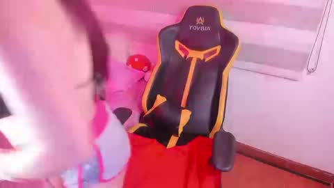 Snapshot of fernandadiaz05 chatting on September 15, 11:05 pm Fernanda Diaz online show from September 15, 11:05 pm