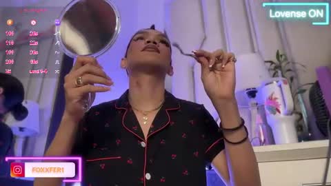 fernanda online show from June 15, 2:03 am