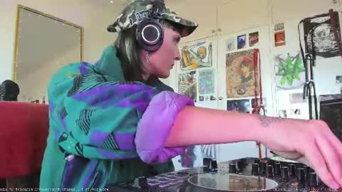Fern next stream 430pm Monday PST online show from July 13, 2:47 am