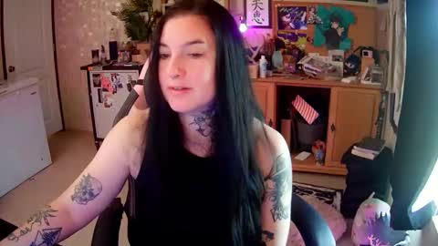 Snapshot of ferocityflame chatting on February 22, 4:38 pm ferocityflame online show from February 22, 4:38 pm